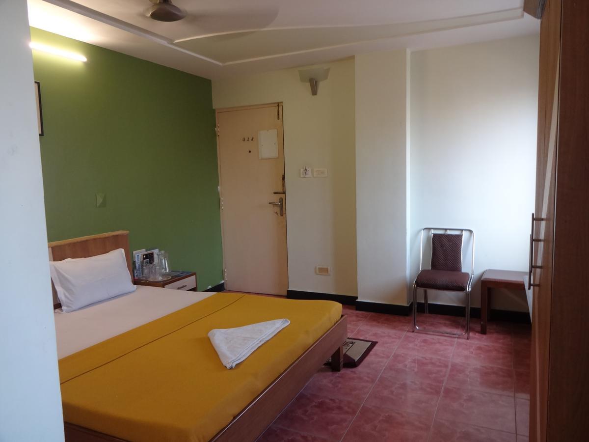 Hotel SRM Central Park Chennai Exterior foto